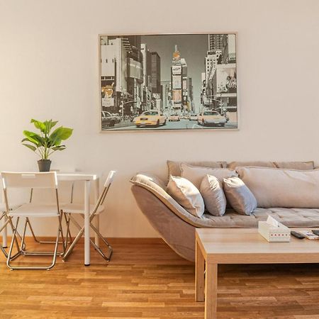 Joyful 2Br Apt. @ Millenium Tower And The Danube Wenen Buitenkant foto