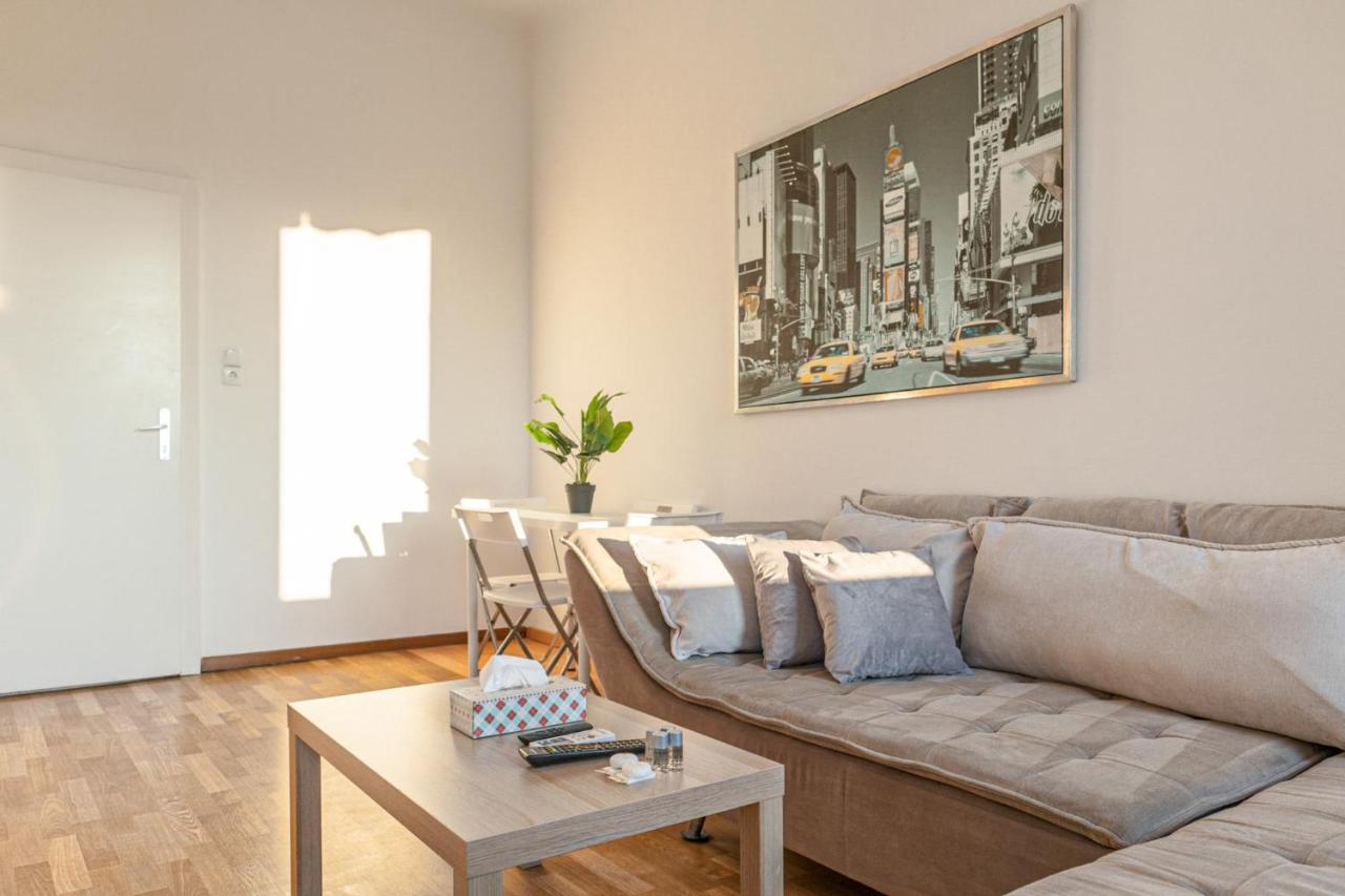 Joyful 2Br Apt. @ Millenium Tower And The Danube Wenen Buitenkant foto