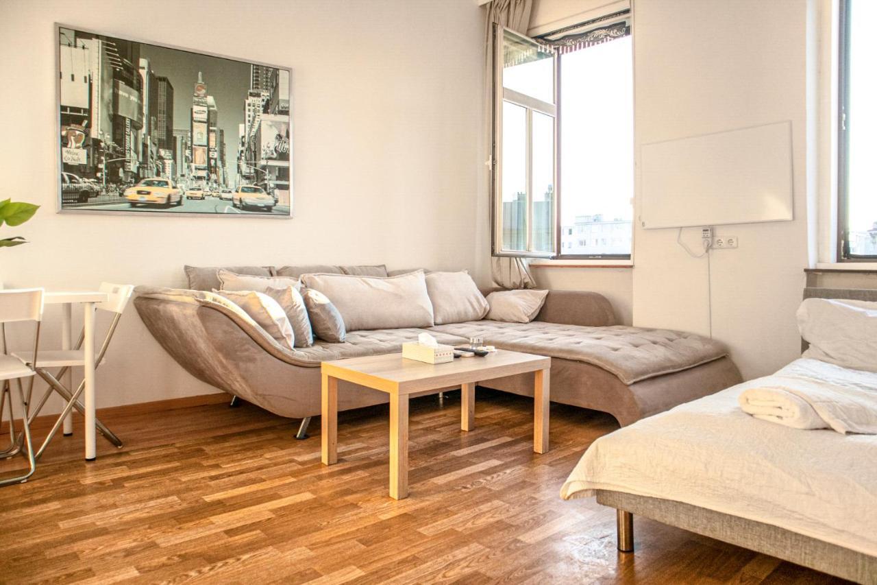 Joyful 2Br Apt. @ Millenium Tower And The Danube Wenen Buitenkant foto