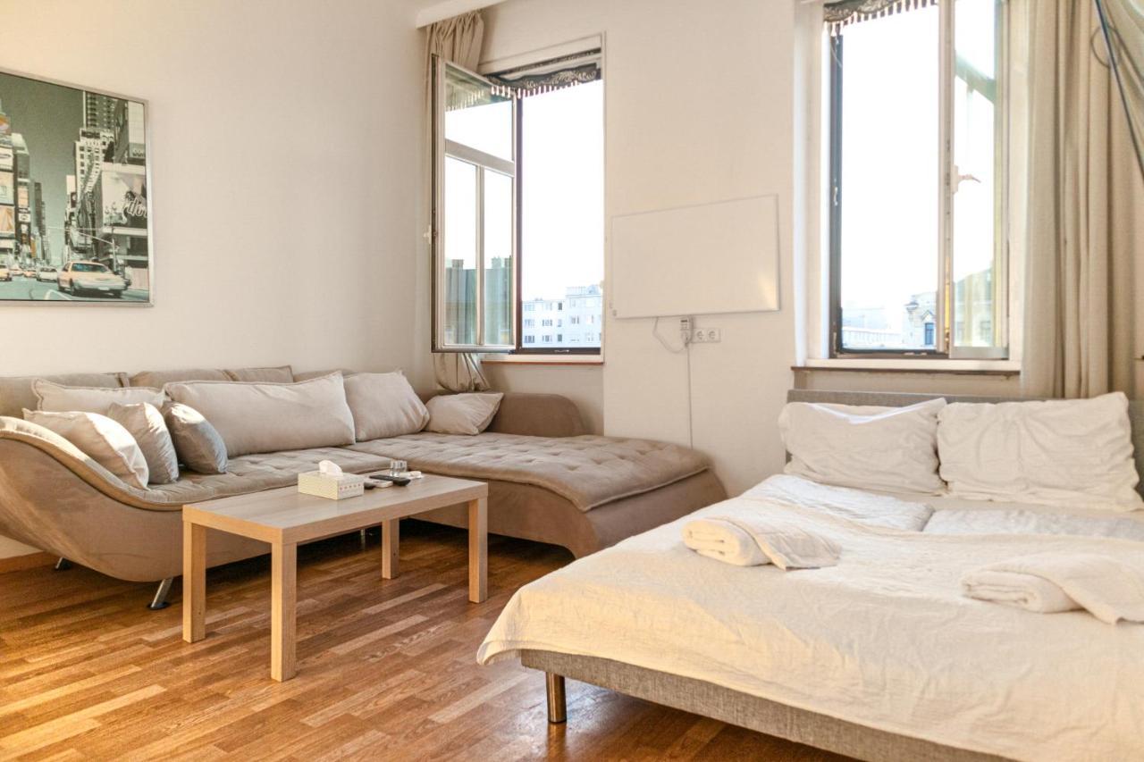 Joyful 2Br Apt. @ Millenium Tower And The Danube Wenen Buitenkant foto